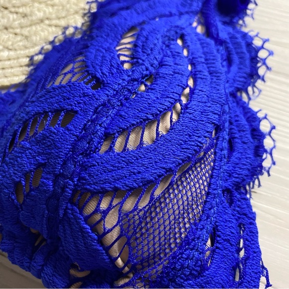 PQ Lace Halter Bikini Set in Waverly - Picture 4 of 16